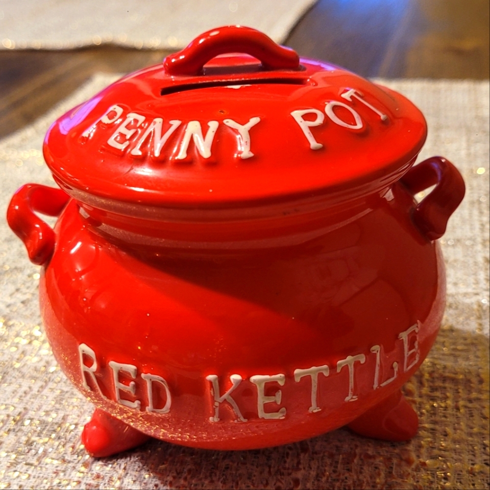 PENNY POT RED KETTLE